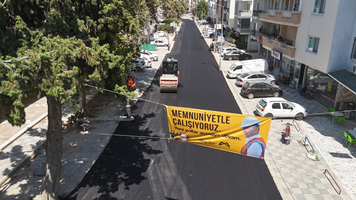 Mersin Büyükşehir’den Taşucu’na Sıcak Asfalt
