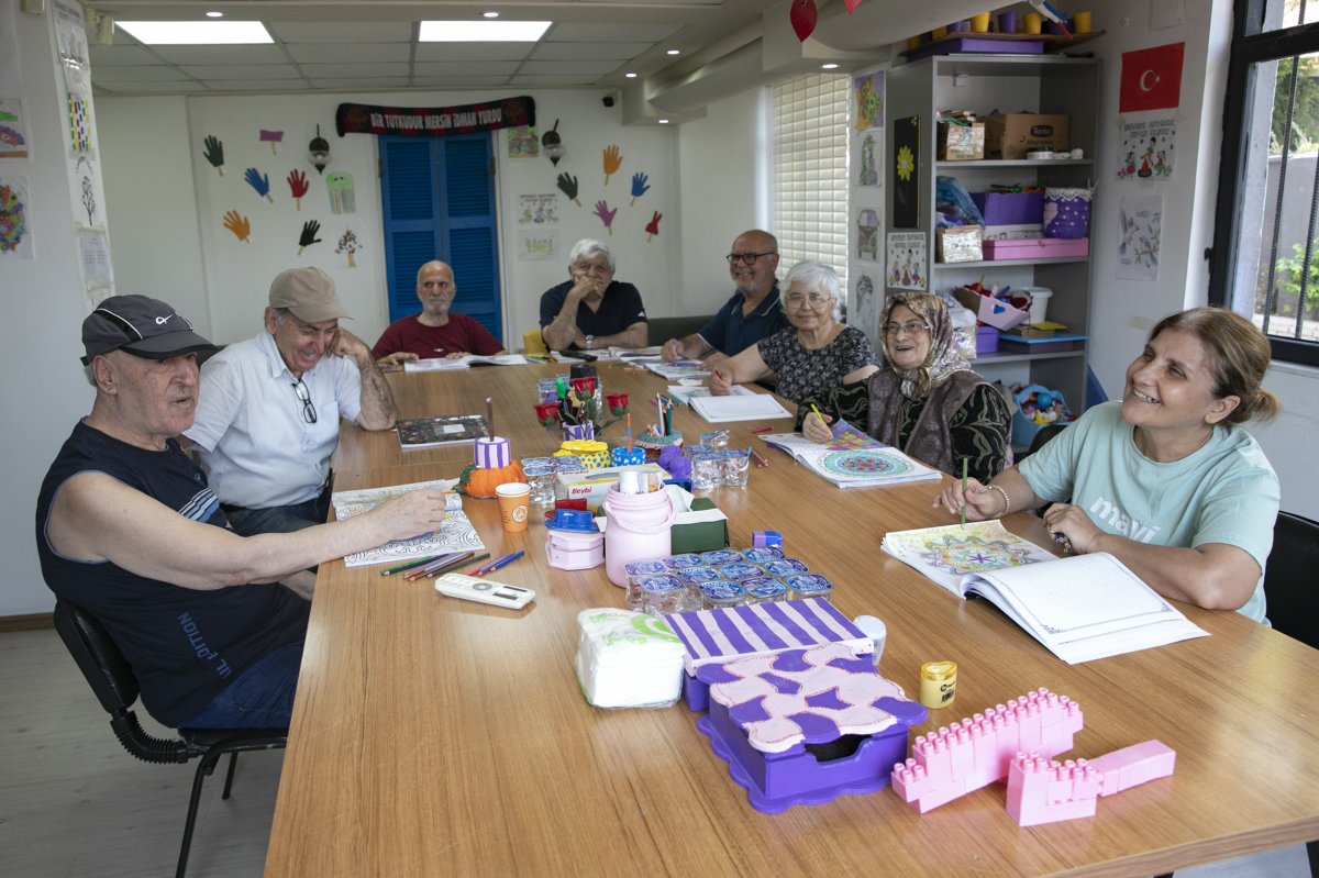 Mersin Büyükşehir Alzheimer Hastalarının Yaşamına Dokunuyor