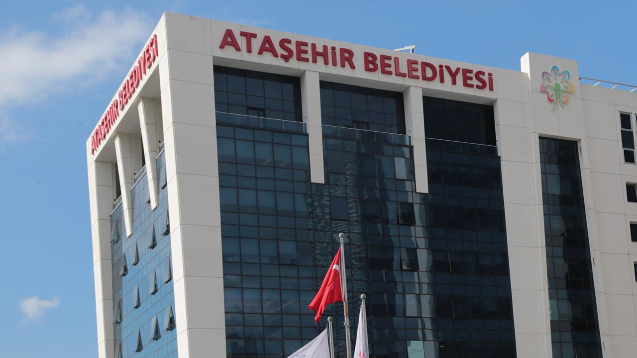 Ataşehir Belediyesi'ne operasyon: Başkan Onursal Adıgüzel dahil 18 kişi gözaltında