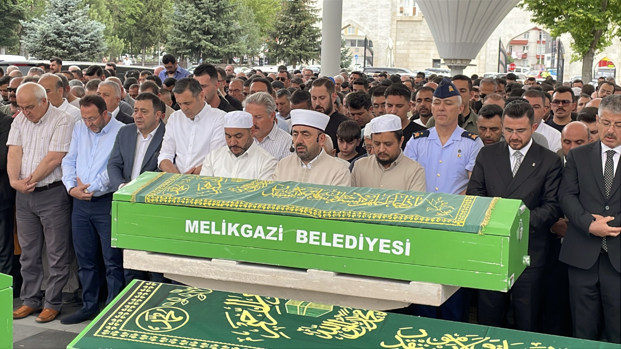 Erciyes Yolu'nda kahreden kaza! Bisikletten düşen Özel Kalem Müdürü hayatını kaybetti