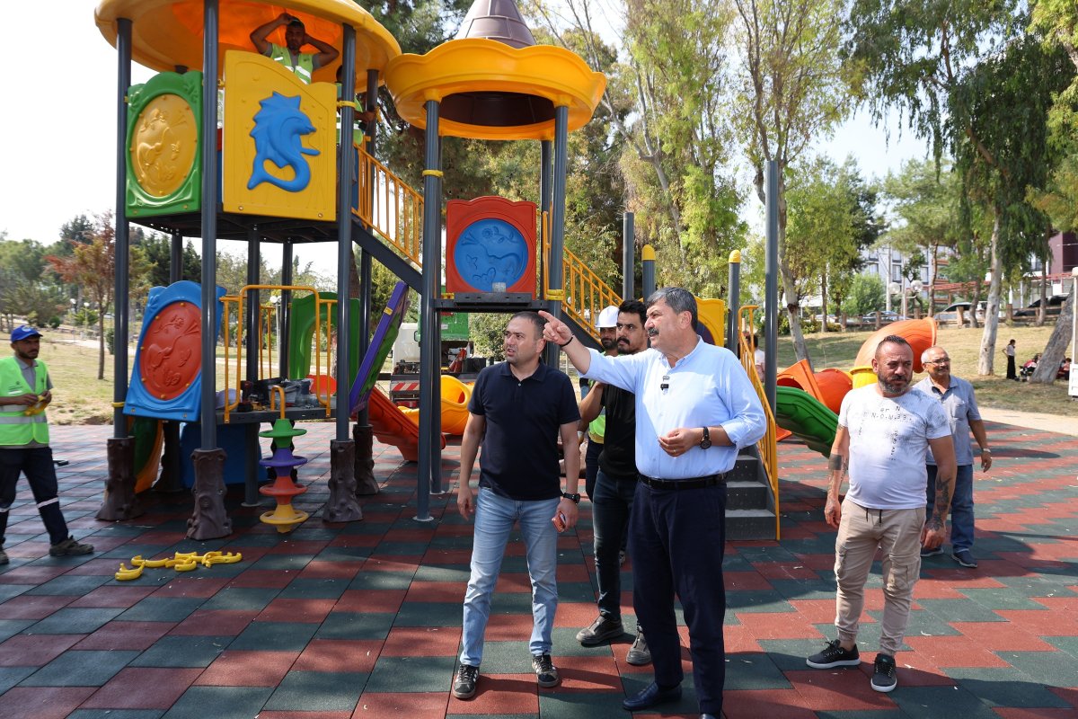 Yıldız Başkan, 3 Ocak Parkı'nı Yeniliyor