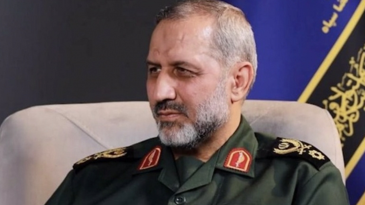 İran’dan ABD ve İsrail bağlantılı sanayi şirketlerinin çalışanlarına “derhal terk edin” çağrısı