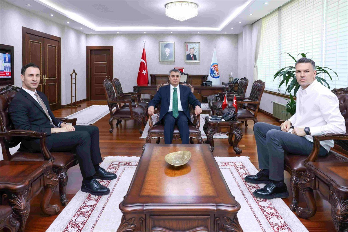 ÇİMSA ÇBK MERSİN'den Mersin Valisi Atilla Toros'a Ziyaret