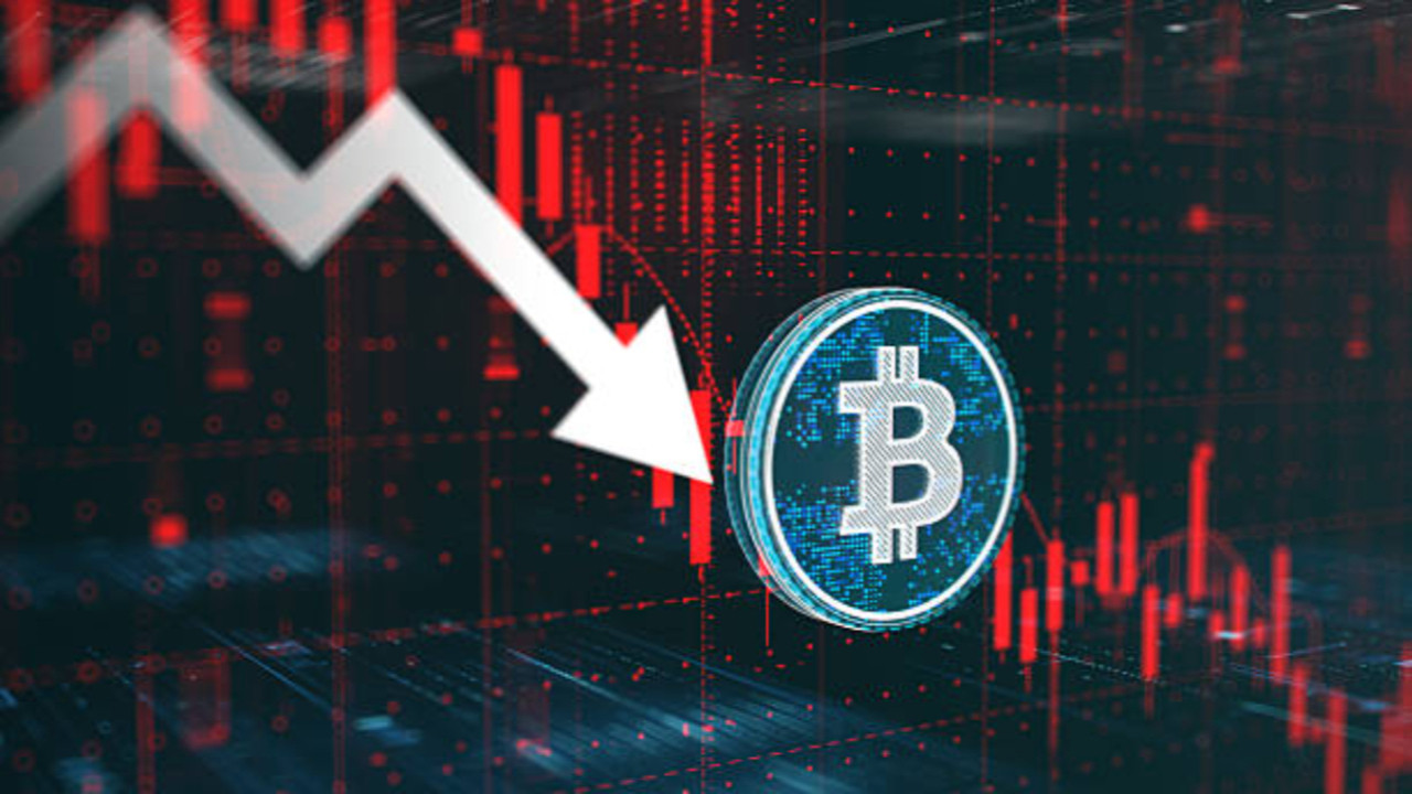 Küresel kriz Bitcoin'i tepetaklak etti: Kripto para piyasasında sert düşüş