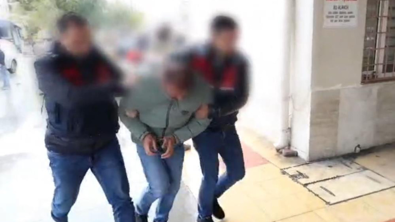 Kuşadası'nda zehir tacirlerine operasyon: 25 şüpheli gözaltına alındı