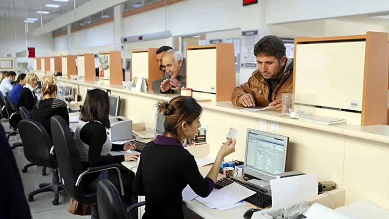 Müşteriden hakaret işiten bankacı haklı bulundu: KVKK'den milyonları ilgilendiren ses kaydı kararı!
