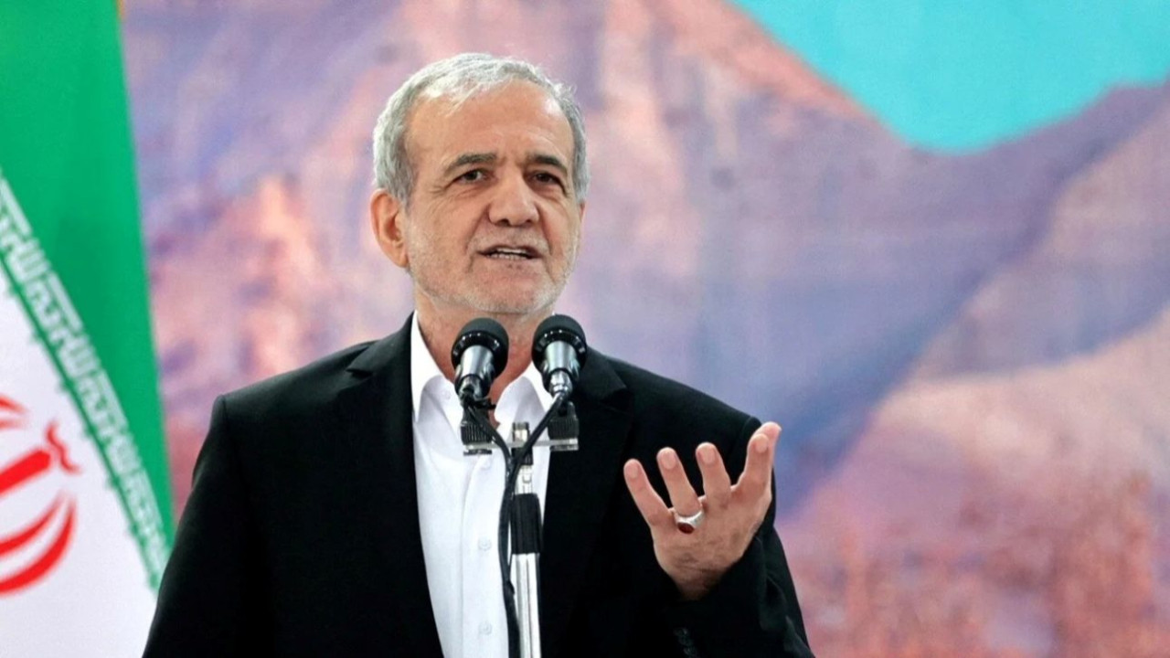 Pezeşkiyan’dan ABD halkına mesaj: Amerika bu saldırganlığa İsrail'in bir vekili olarak girdi