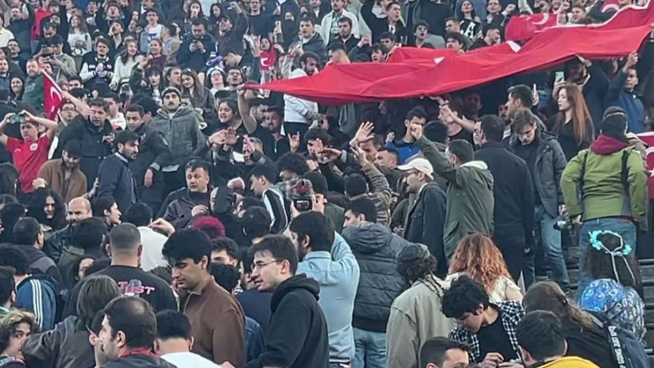 Şanlı Bayrağa uzanan ellere kelepçe: EGM'den ODTÜ’deki saldırıya yanıt
