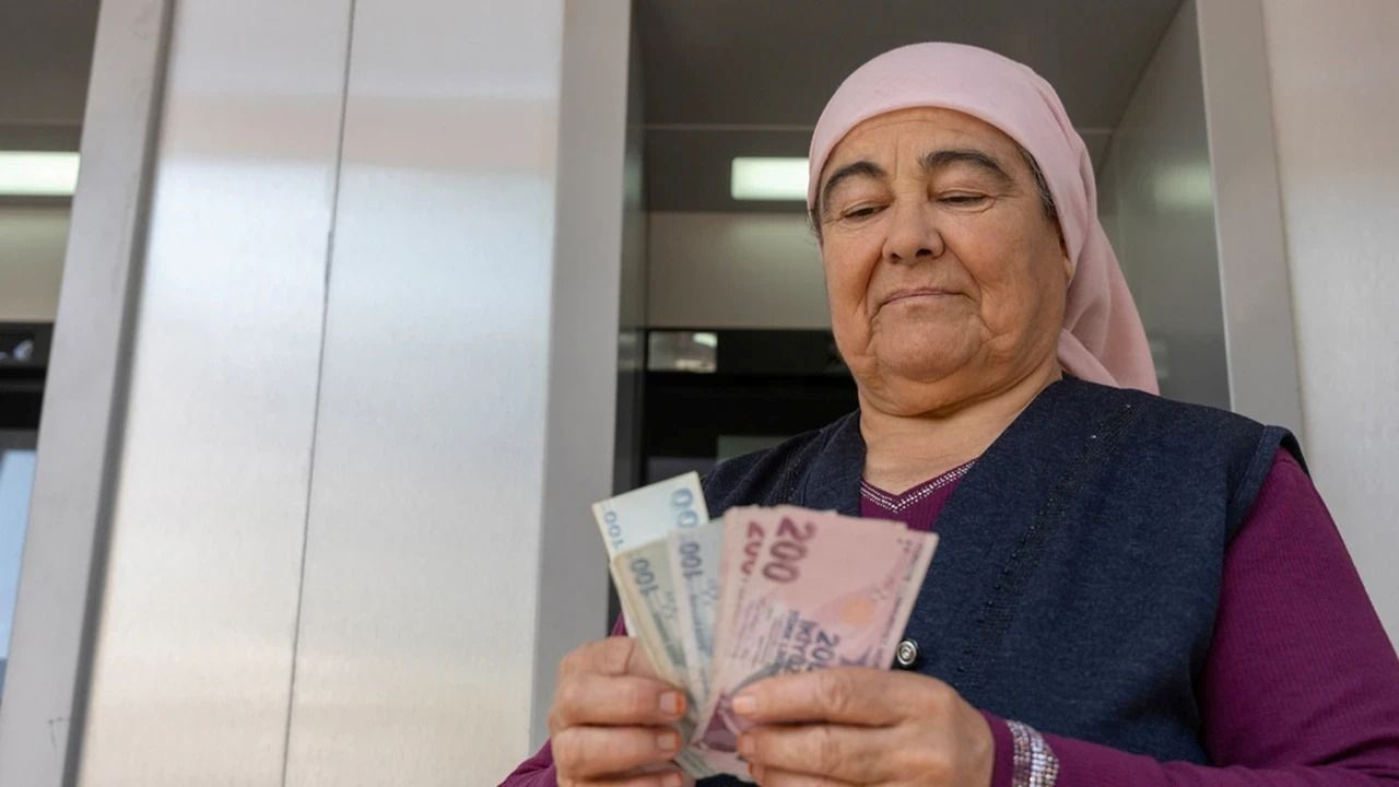 Son dakika: Yargıtay’dan emekli maaşları için kritik karar!