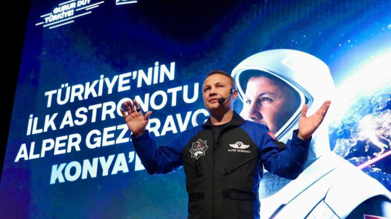 Türkiye'nin ilk astronotu Alper Gezeravcı tuğgeneral oldu